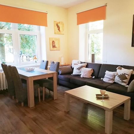 Ferienwohnung Und Pension "Zur Aue" Konigsbruck 外观 照片