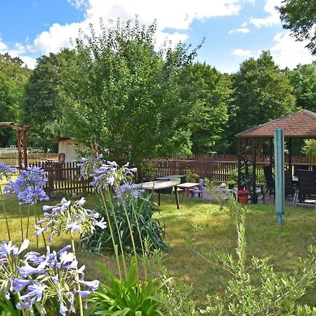 Ferienwohnung Und Pension "Zur Aue" Konigsbruck 外观 照片