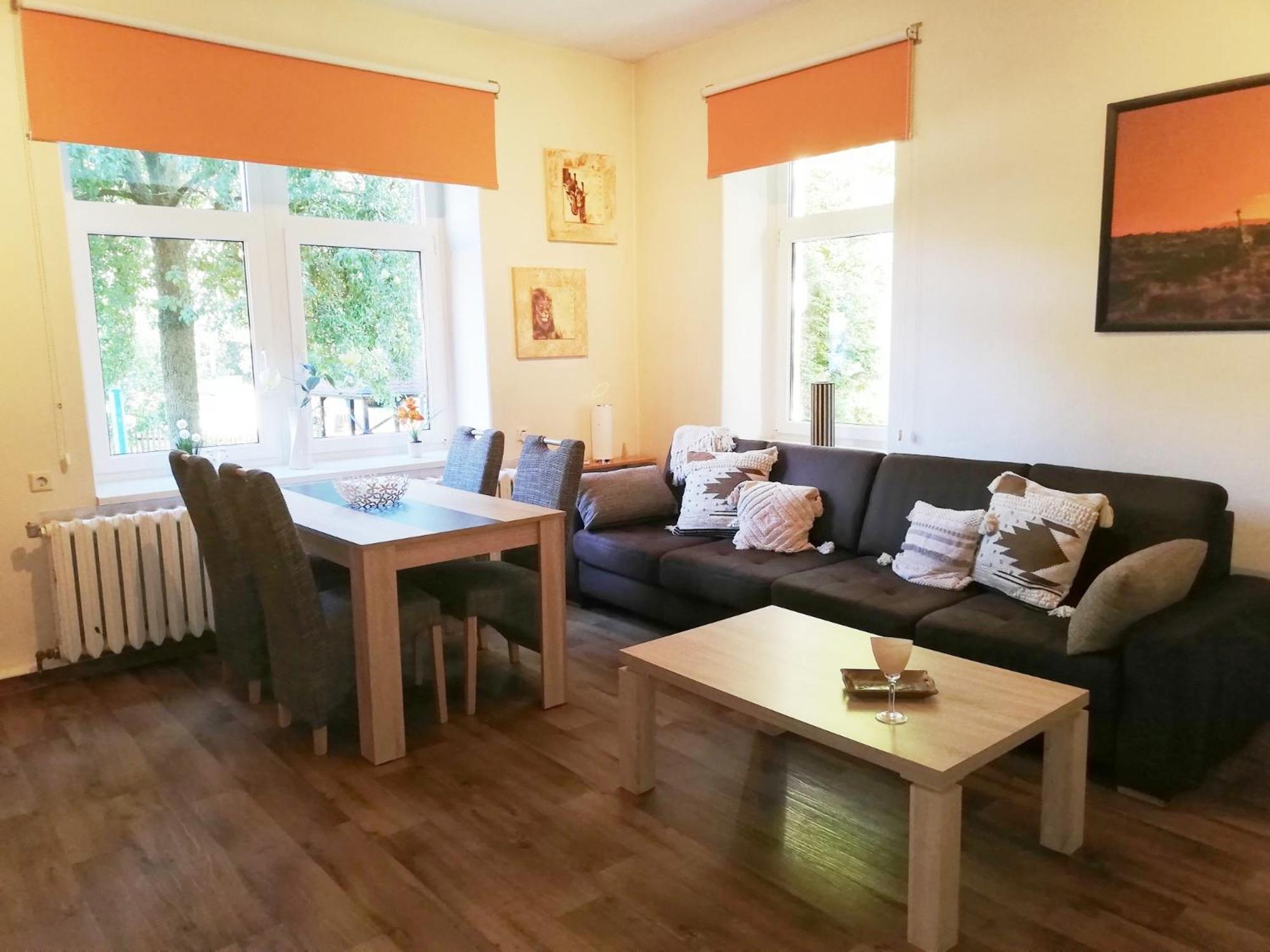 Ferienwohnung Und Pension "Zur Aue" Konigsbruck 外观 照片